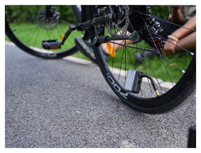 Велосипедний міні насос електричний Flextail Tiny Bike Pump Pro, 120 PSI, укр, укр