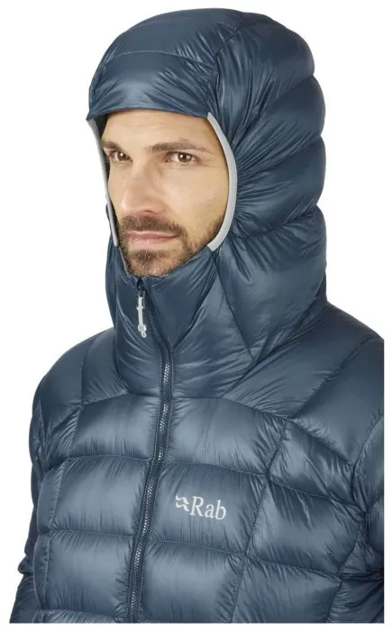 Легкий мужской пуховик Rab Mythic G Jacket Black, L