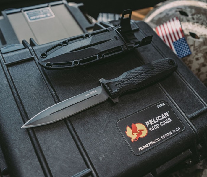 Ніж SOG Pentagon FX, Black Out