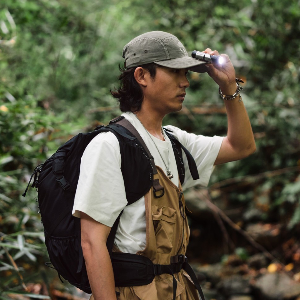 Ліхтар з кліпсою Naturehike CNK2450ZM013, чорно-сірий, укр, укр