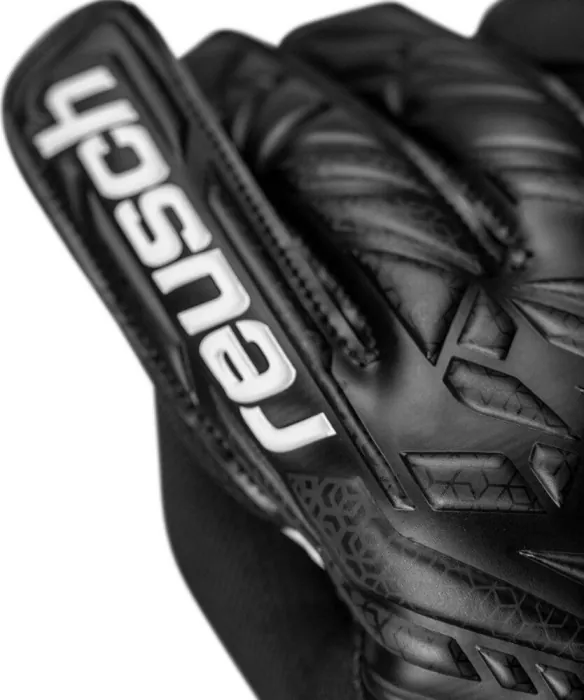 Перчатки вратарские Reusch Attrakt Starter Solid Junior 5572514 7700 г.5, черные