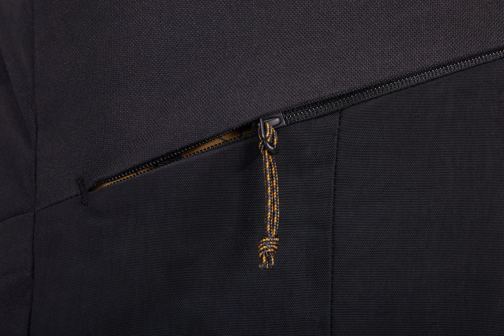 Рюкзак Thule Notus (Black) (TH 3204304)