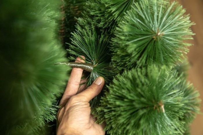 Сосна искусственная 