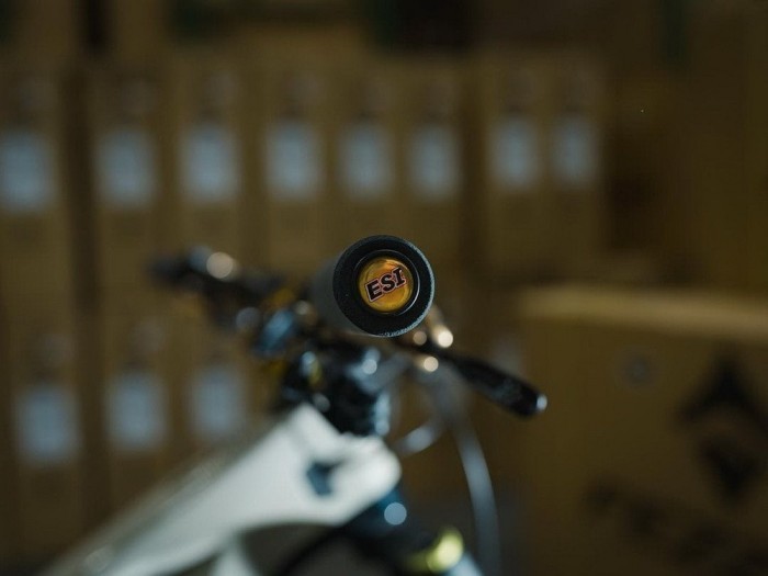 Грипсы ESI Extra Chunky Black (черные)