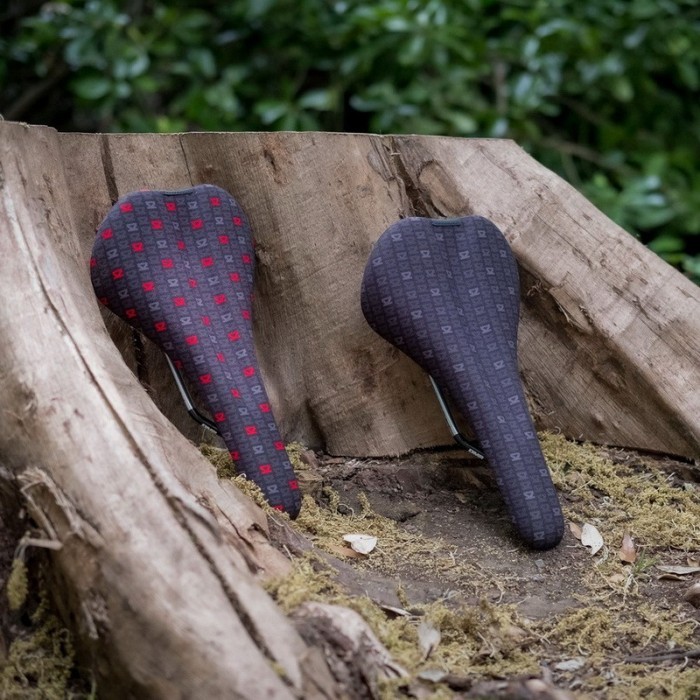 Велосипедне сідло DMR SADDLE 25 Grey, укр, укр