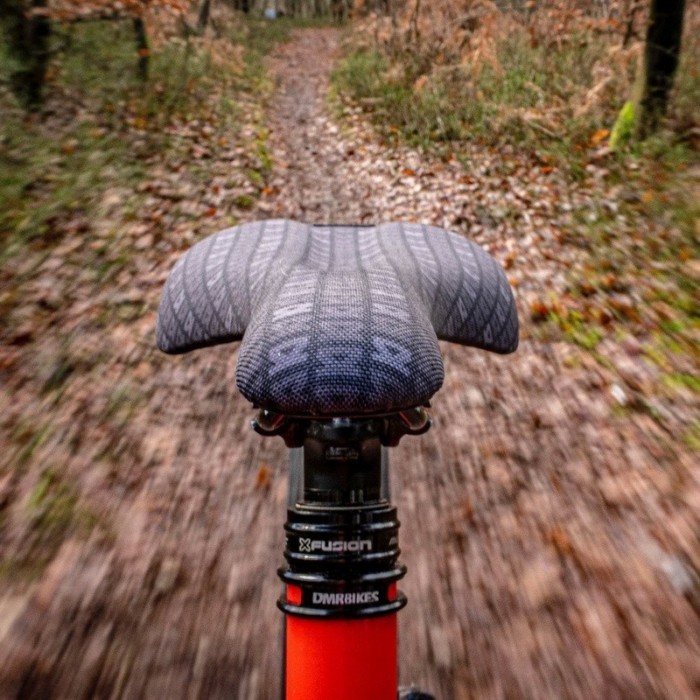 Велосипедне сідло DMR SADDLE 25 Grey, укр, укр