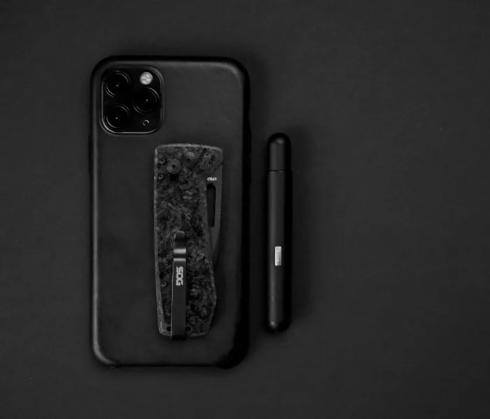 Розкладний ніж SOG Ultra XR, Blackout