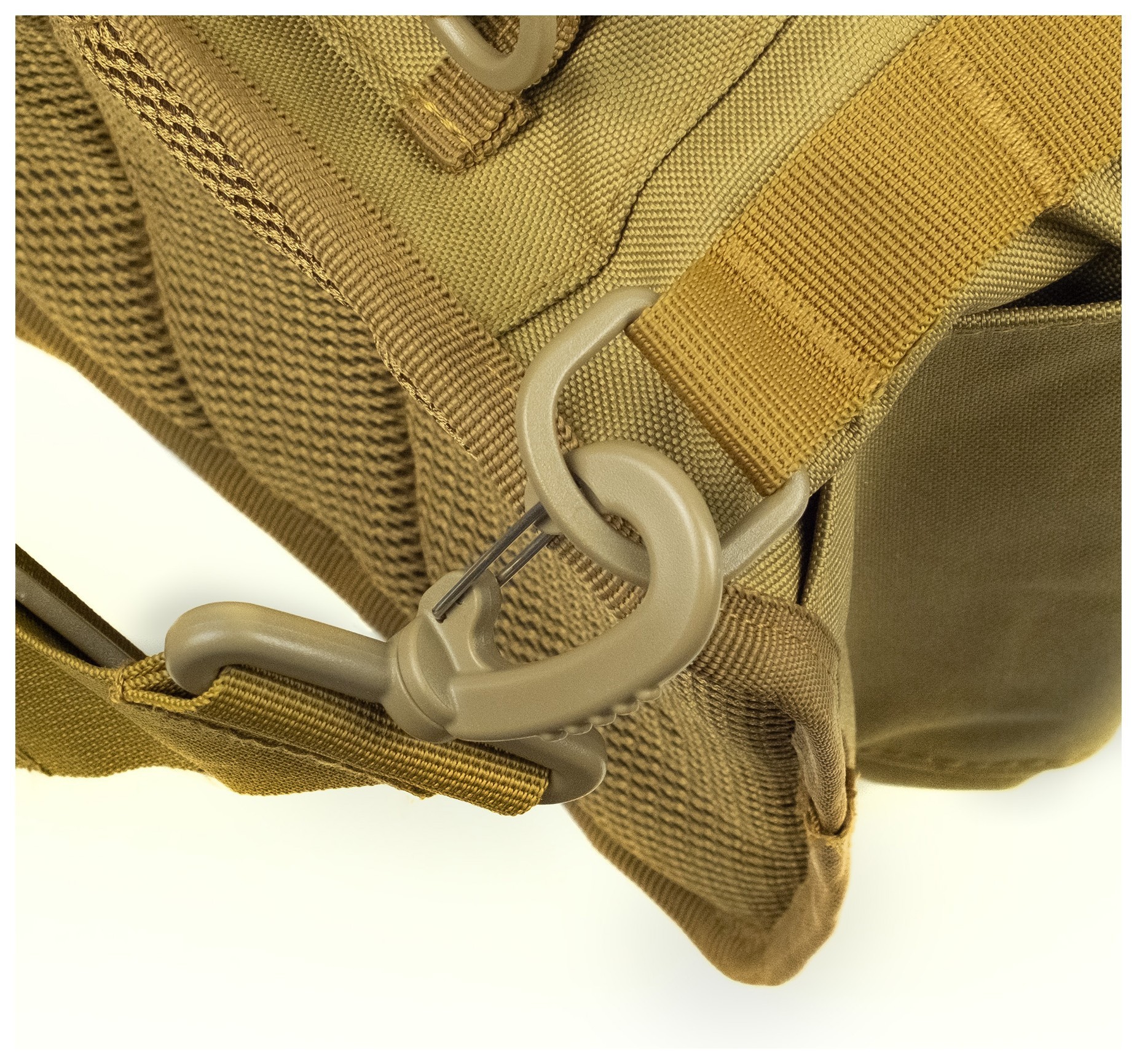 Сумка через плечо Tribe Sling Pack 6,5L T-IE-0003