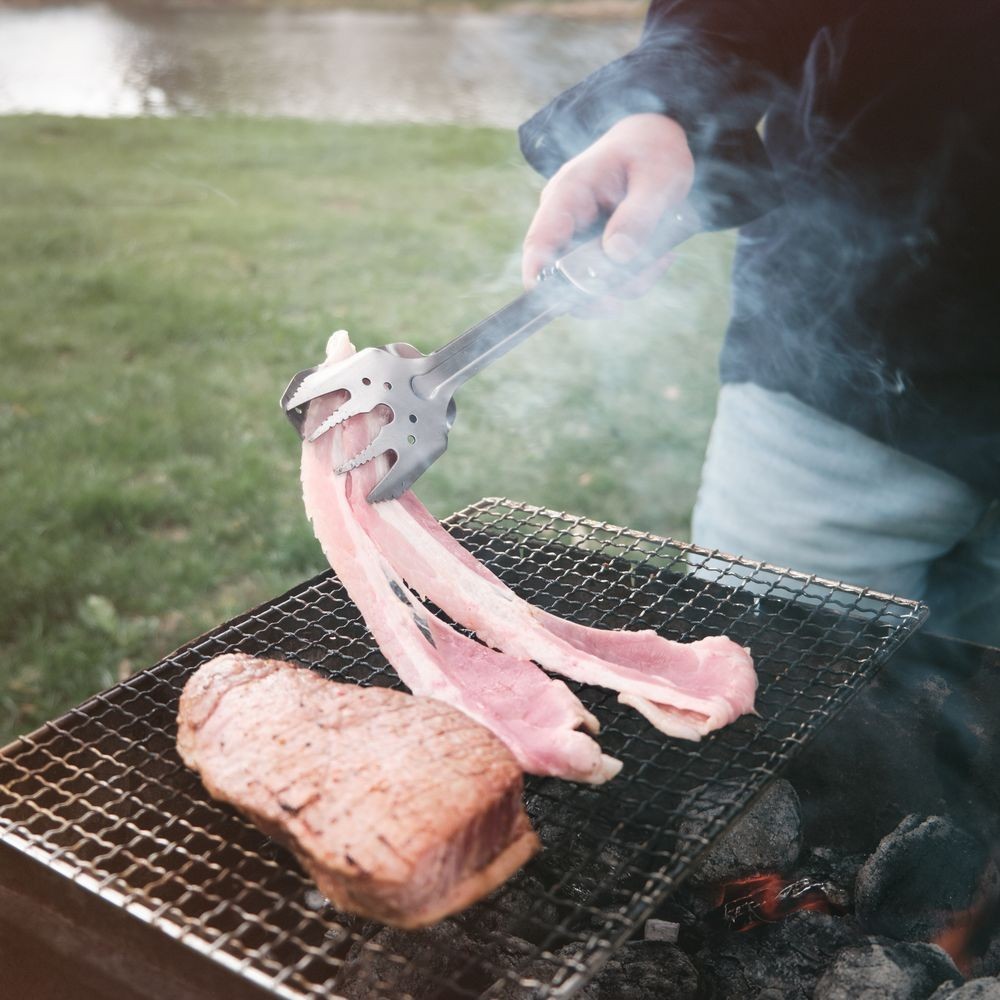 Компактный набор для барбекю Roxon S601 металлический.