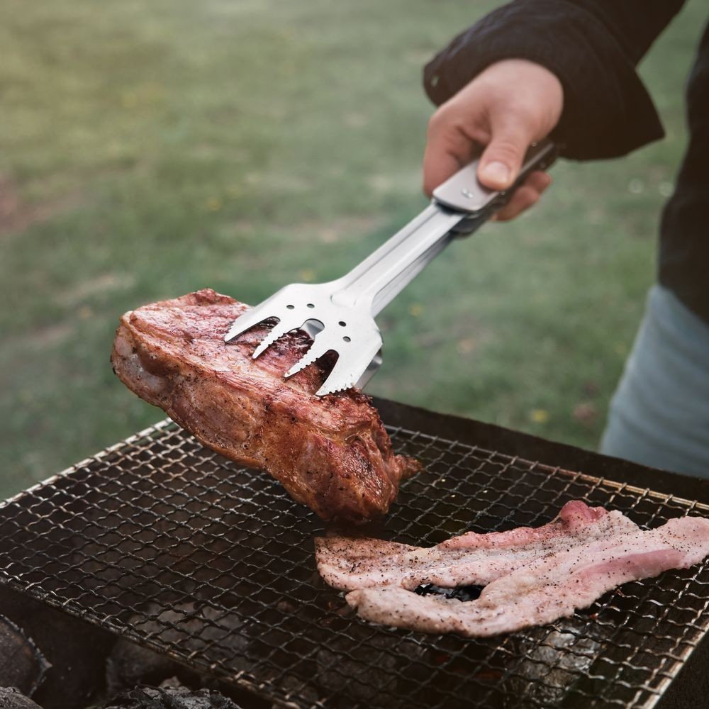 Компактный набор для барбекю Roxon S601 металлический.