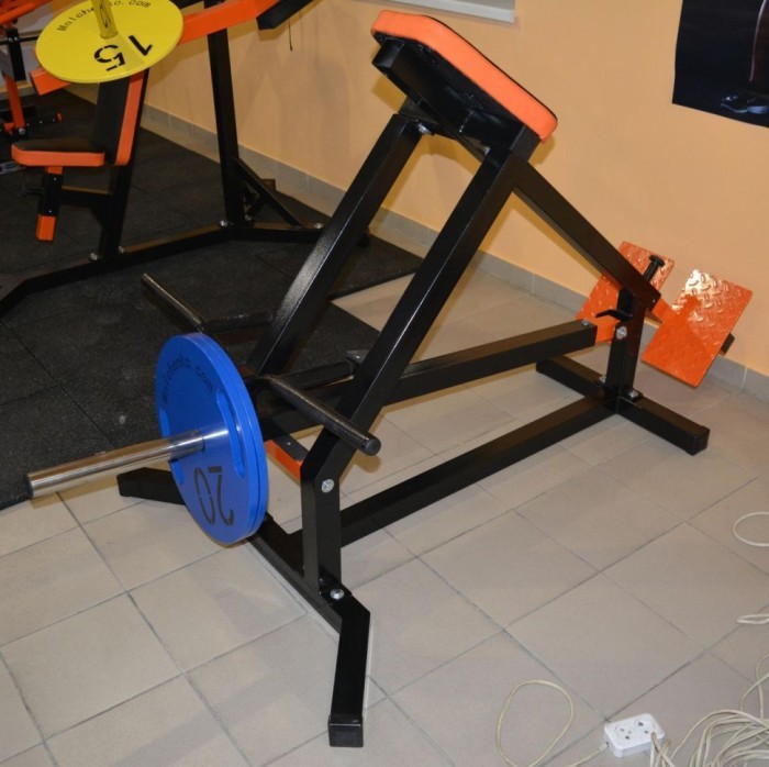 Т-тяга з упором на груди