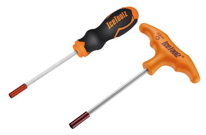 Набор инструментов Ice Toolz 12C5 12C3+12C7. Под (шестигранный) ниппель 5.5 мм. Обычная ручка как на отвертку и Т-образная