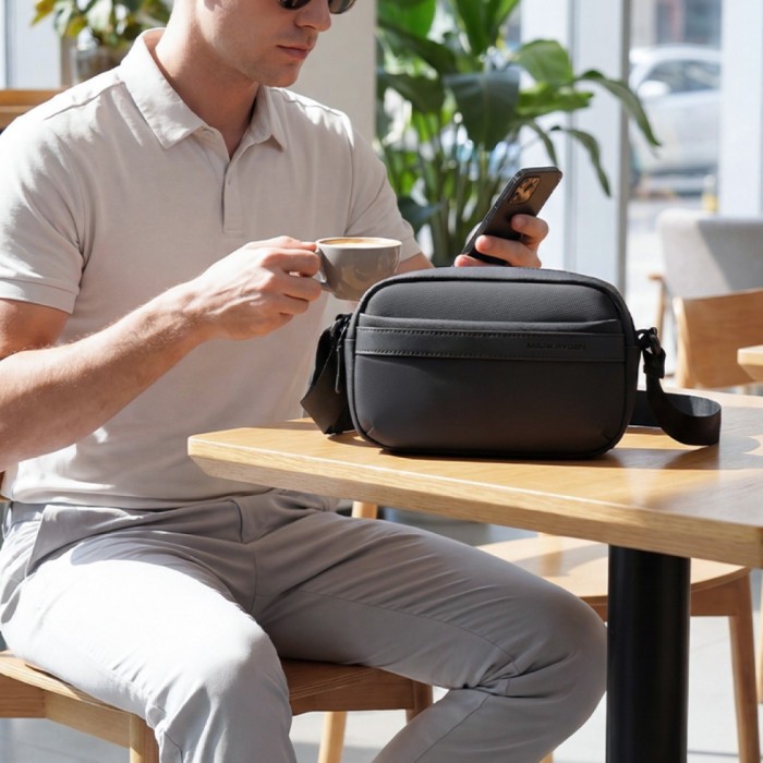 Кросбоді  Mark Ryden Relay Black
