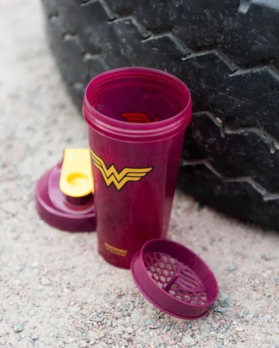 Шейкер спортивний SmartShake Lite 800ml DC Wonderwoman