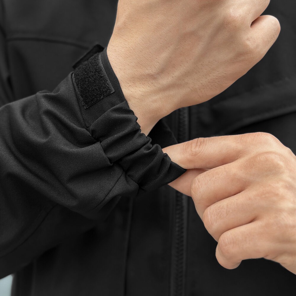 Осіння чоловіча чорна куртка із даймонд-котону Pobedov Shum