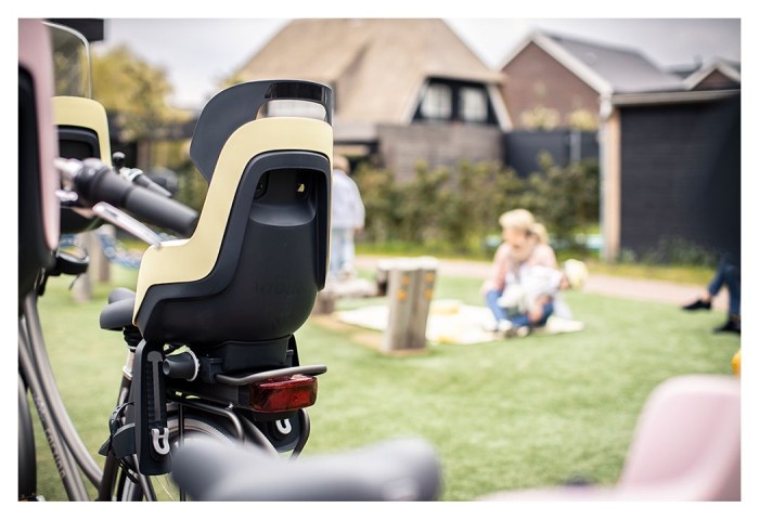 Дитяче велокрісло Bobike Maxi GO Frame / Vanilla cup cake