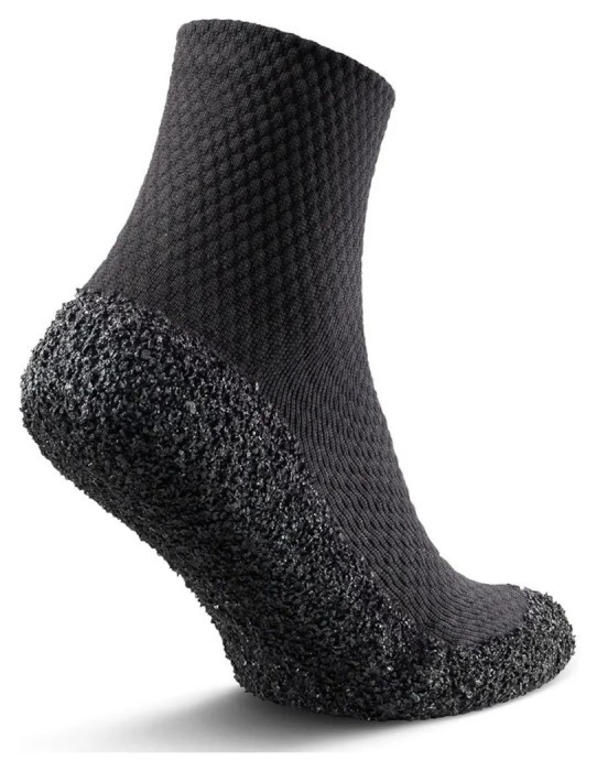 Skinners Adults Black 2.0