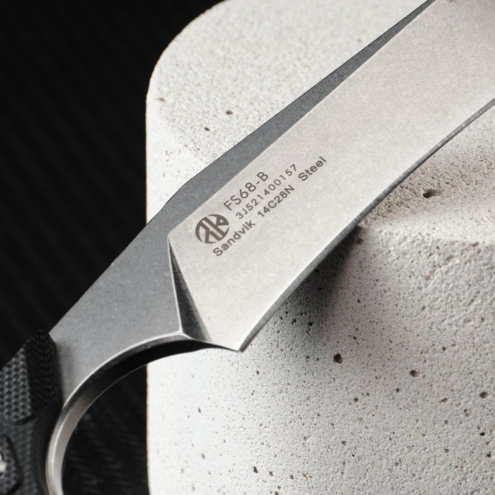 Ніж фіксований туристичний Ruike FS68, (8.6 см) 14C28N / G10 чорний, укр, укр