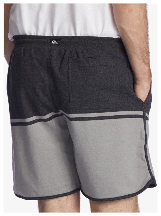 Шорти Quiksilver ( EQYFB03266 ) ENGINEERED M OTLR 2022