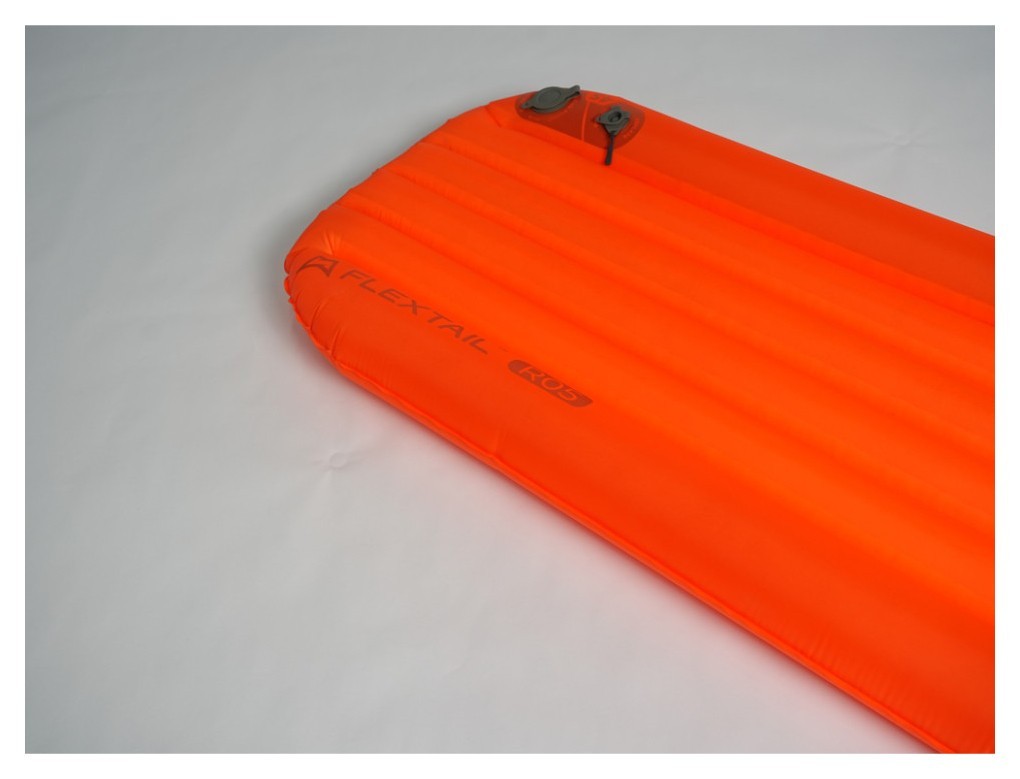 Килимок самонадувний Flextail Tiny Slleeping Pad R05 AVS, розмір L (196 х 55 х 7 см), помаранчевий, укр, укр