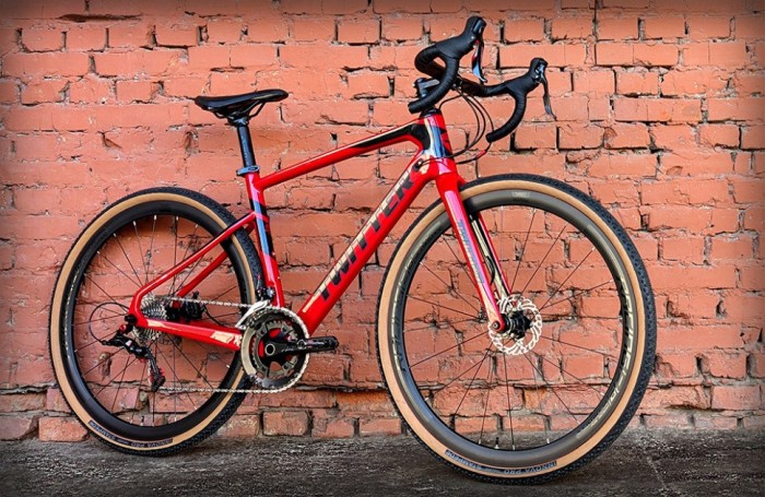Велосипед карбоновий 28" Twitter Gravel Carbon RS-22S Red