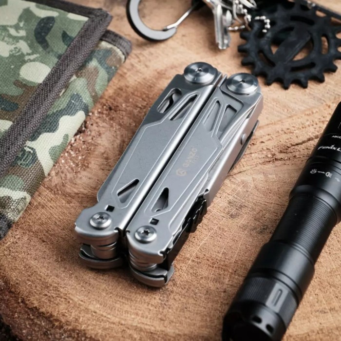 Мультитул Ganzo G303 с чехлом Molle и битами, 21 функция