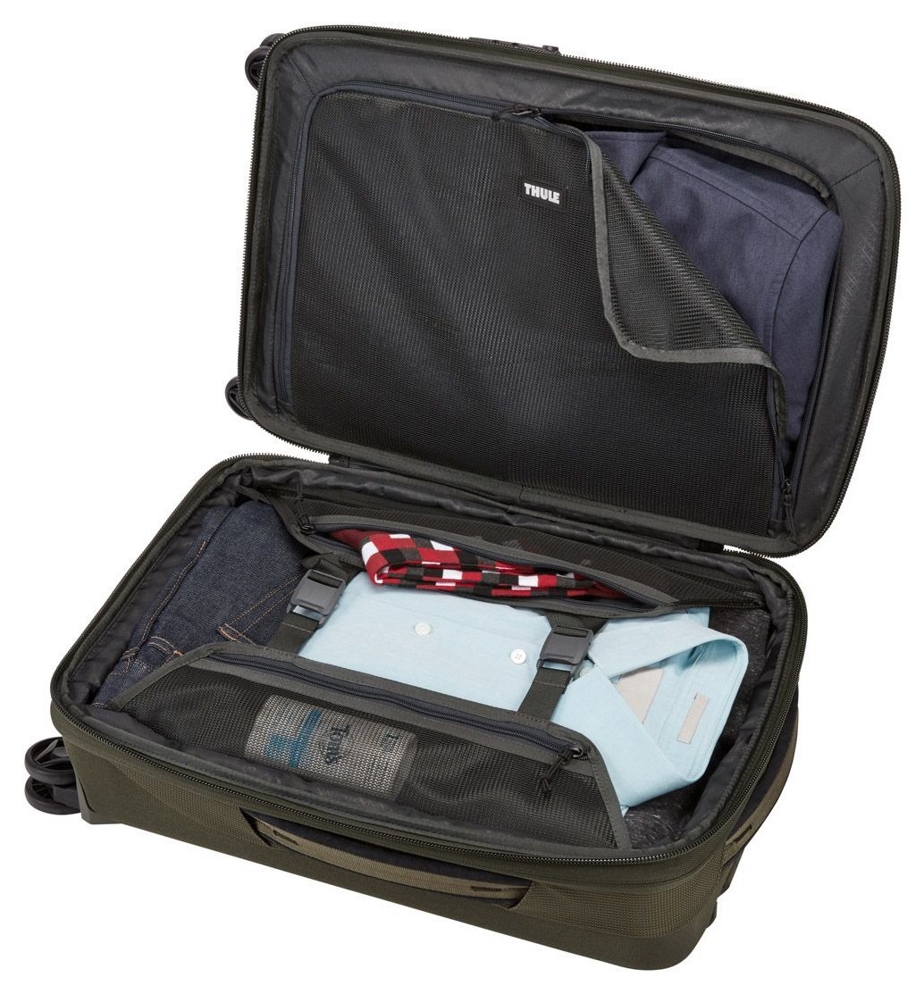 Чемодан на колесах Thule Crossover 2 Carry On Spinner (Forest Night) (TH 3204033) (TH 3204033)