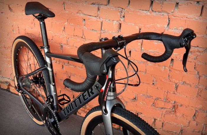 Велосипед карбоновий 28" Twitter Gravel Carbon RS-22S Dark-Gray