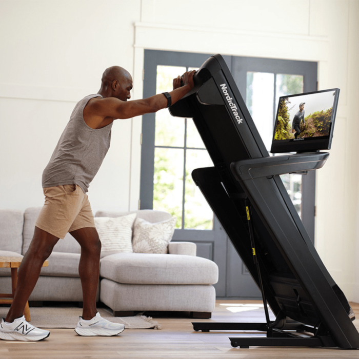 Бігова доріжка NordicTrack Commercial 2450 NTL19125-INT, укр, укр