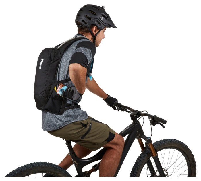 Гидратор Thule Vital 6L (Black) (TH 3204152) (TH 3204152)