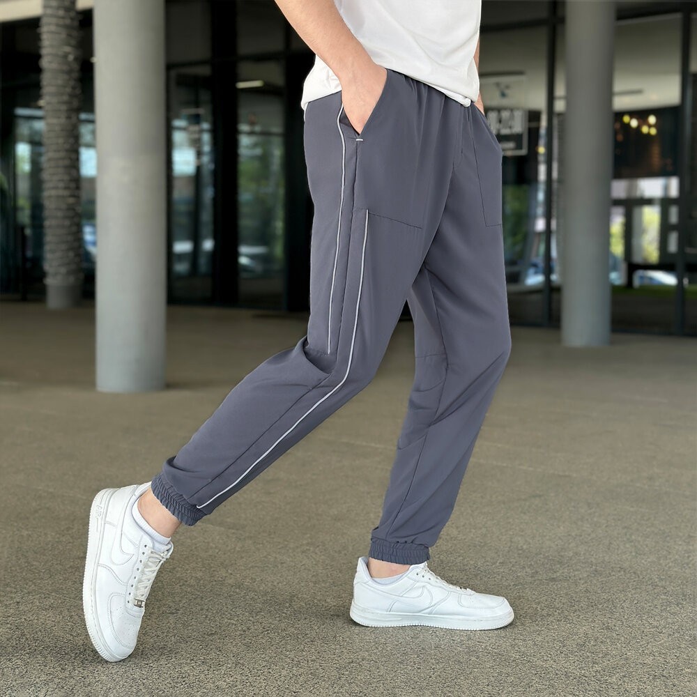 Мужские легкие джогеры из софта антрацит Pobedov Weekend