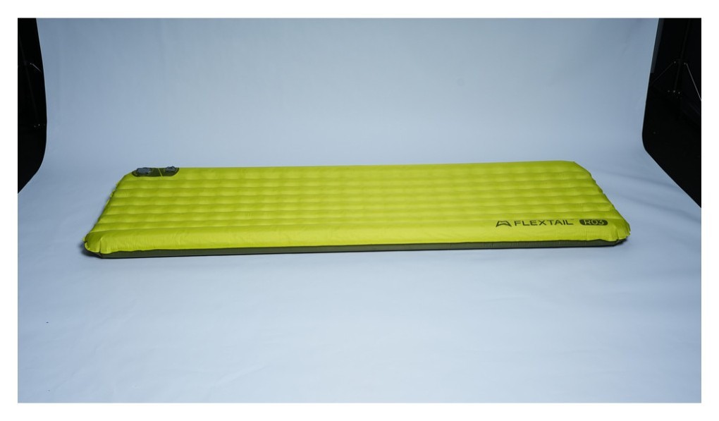 Килимок самонадувний Flextail Tiny Slleeping Pad, R03 AVS, розмір L (196 х 65 х 7 см), зелений, укр, укр