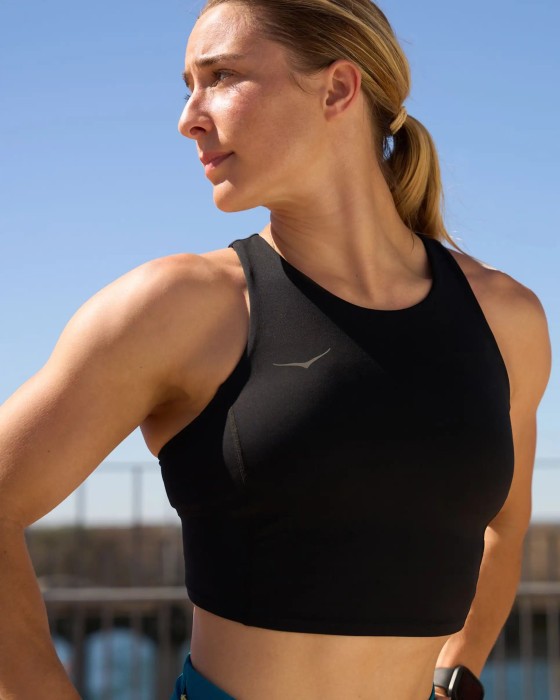 Топ HOKA ( 1141760 ) Elaro Crop Bra 2026