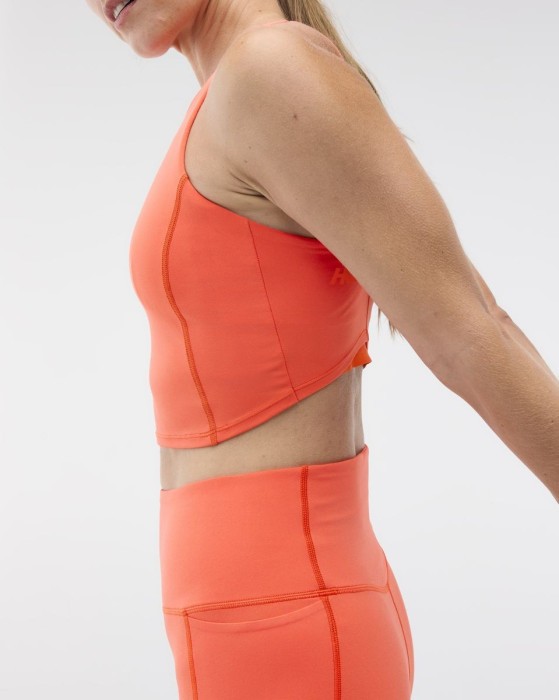 Топ HOKA ( 1141760 ) Elaro Crop Bra 2026