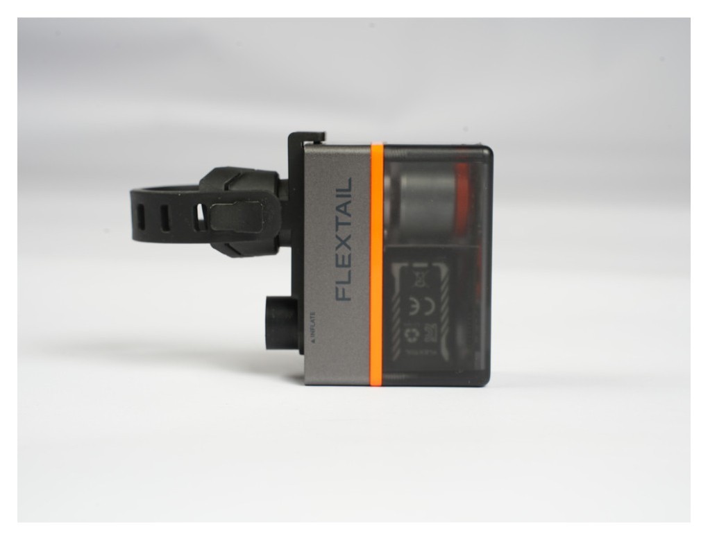 Велосипедний міні насос-задня фара Flextail Tiny Tire Pump ACS, чорний, укр, укр