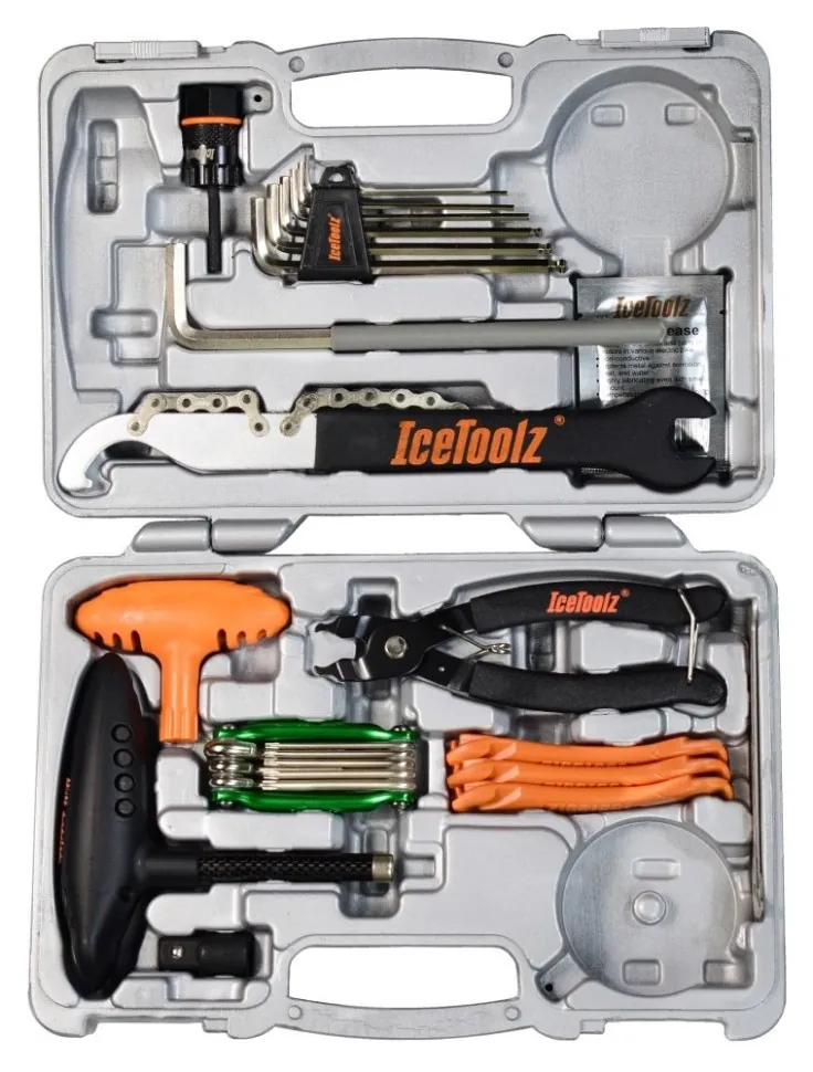 Кейс ICE TOOLZ 82F6 з інструментом CARBONFIX (TOO-78-19)