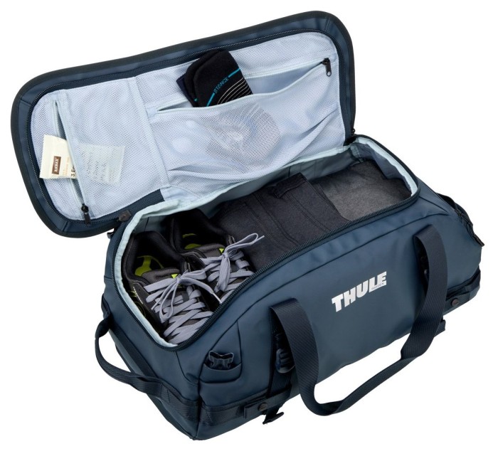 Сумка спортивная Thule Chasm Duffel 40L (Darkest Blue) 3205590 (TH 3205590)