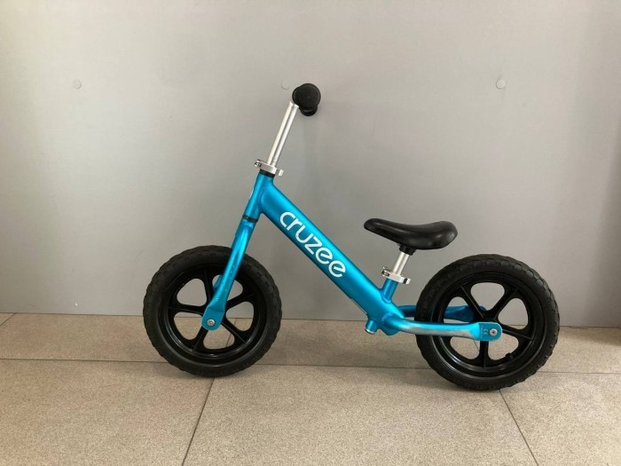 Беговел (велобег) CRUZEE 12