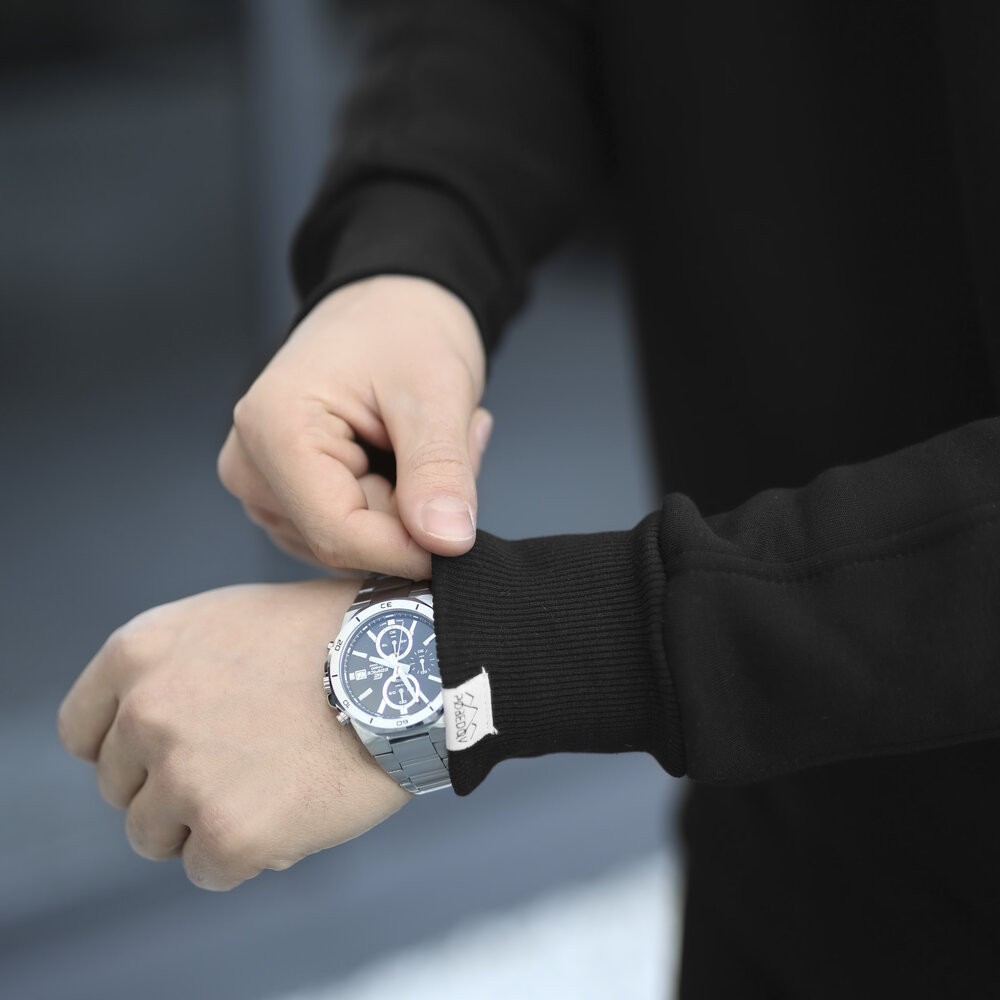 Оверсайз свитшот черный мужской осень зима Pobedov Hubble. Оверсайз кофта черная