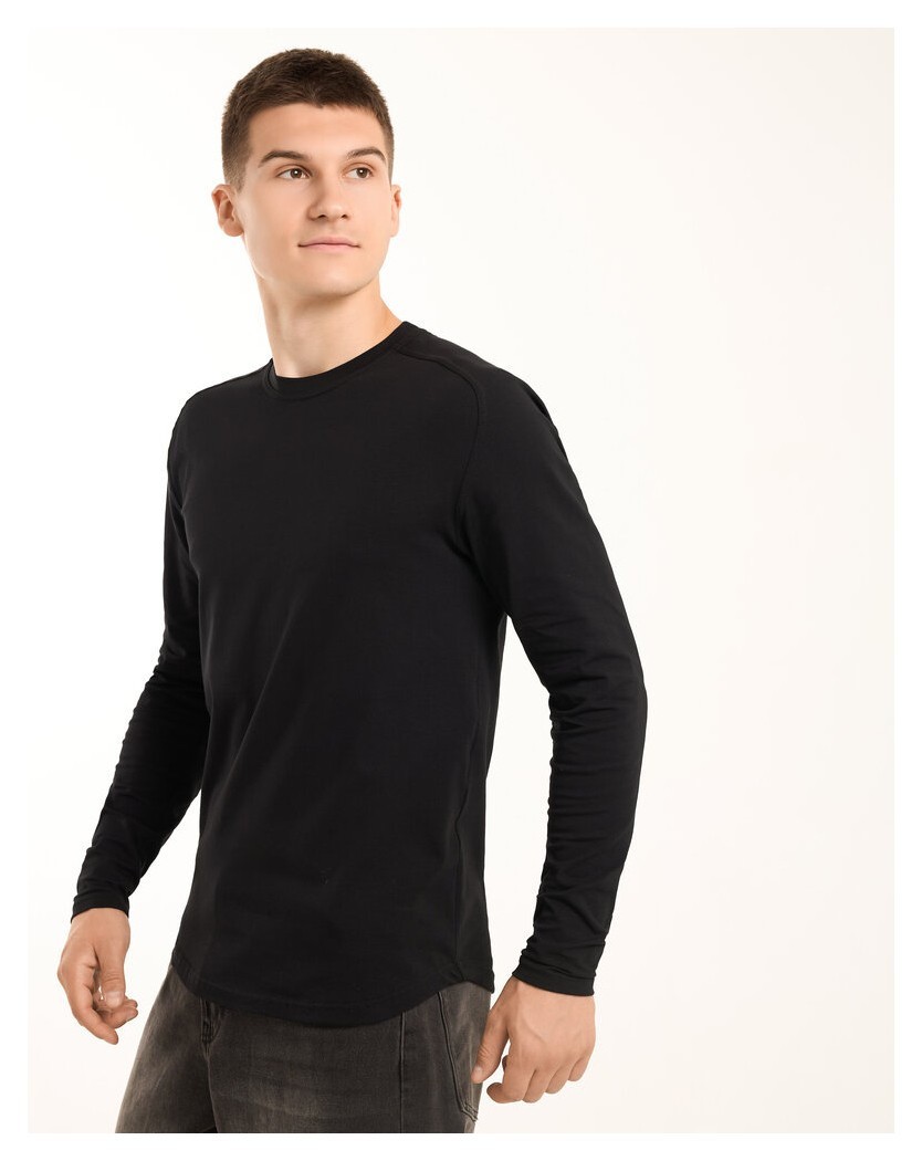 Черный мужской лонгсов Pobedov Dune. Черная мужская кофта из кулира