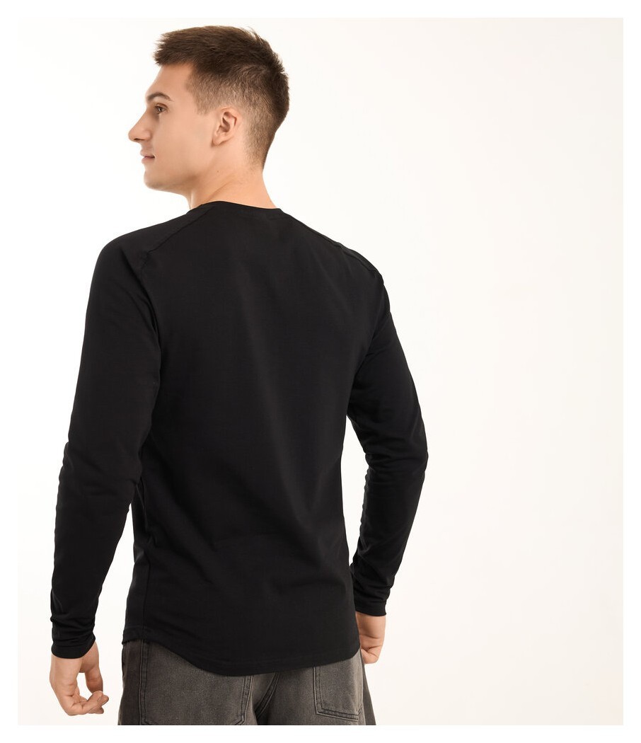 Черный мужской лонгсов Pobedov Dune. Черная мужская кофта из кулира