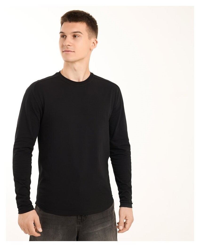 Черный мужской лонгсов Pobedov Dune. Черная мужская кофта из кулира