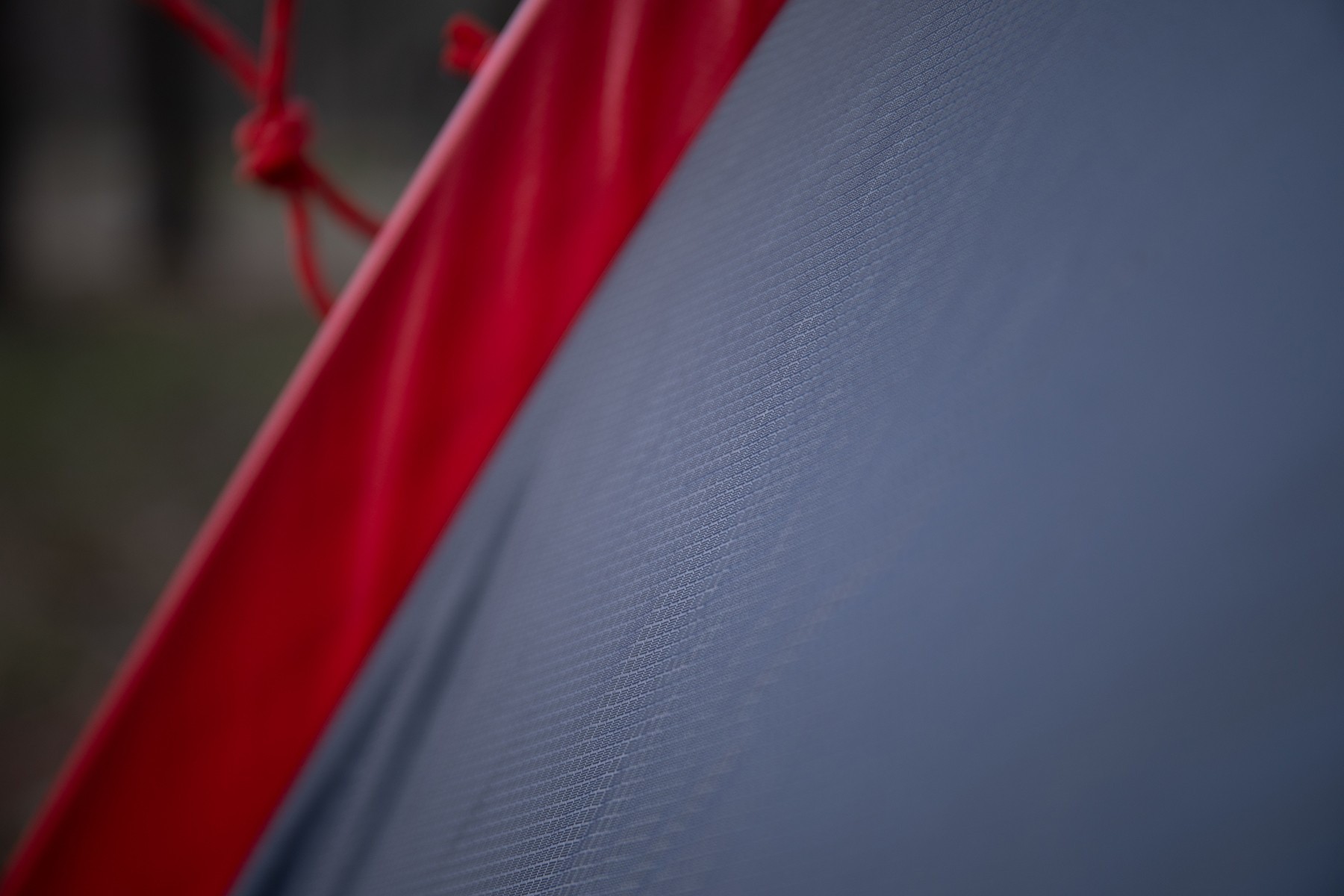 Палатка Tramp ROCK 4 (V2) серая/красная (TRT-029)