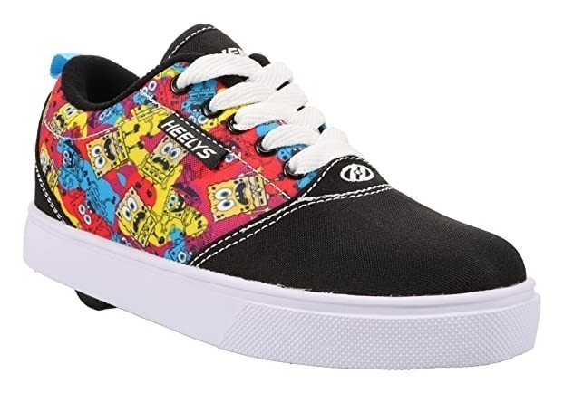 Роликовые кроссовки Heelys X Spongebob Pro 20 Prints Black Multi HE101069 Роликовые кроссовки Heelys X Spongebob Pro 20 Prints Black Multi