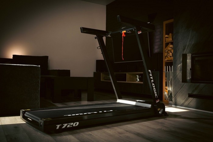Бігова доріжка FitLogic T720