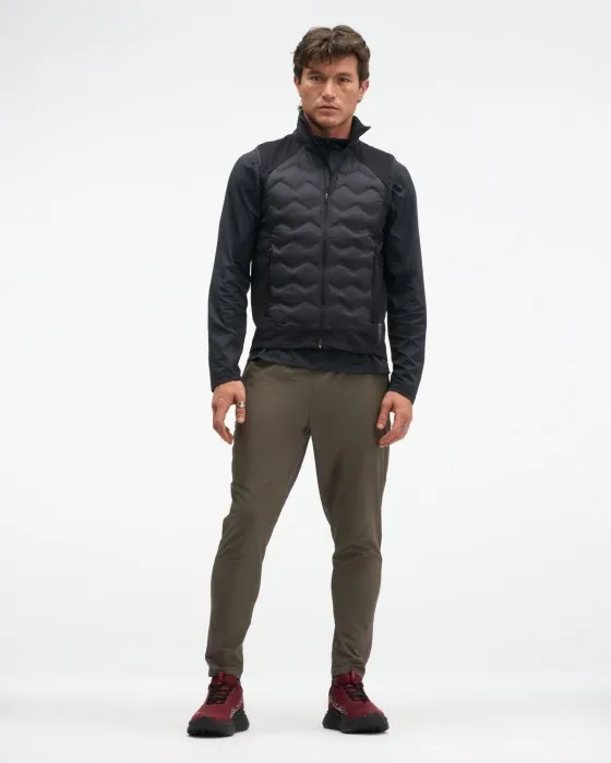 Жилетка HOKA ( 1178651-BLK ) M SkyFill Insulated Vest