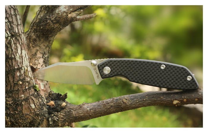 Ніж складаний туристичний Ruike P746-CB, (8 см) 14C28N / G10 чорний