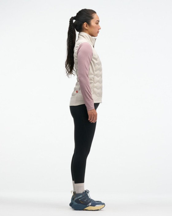 Жилетка HOKA ( 1178652-RKG ) W SkyFill Insulated Vest