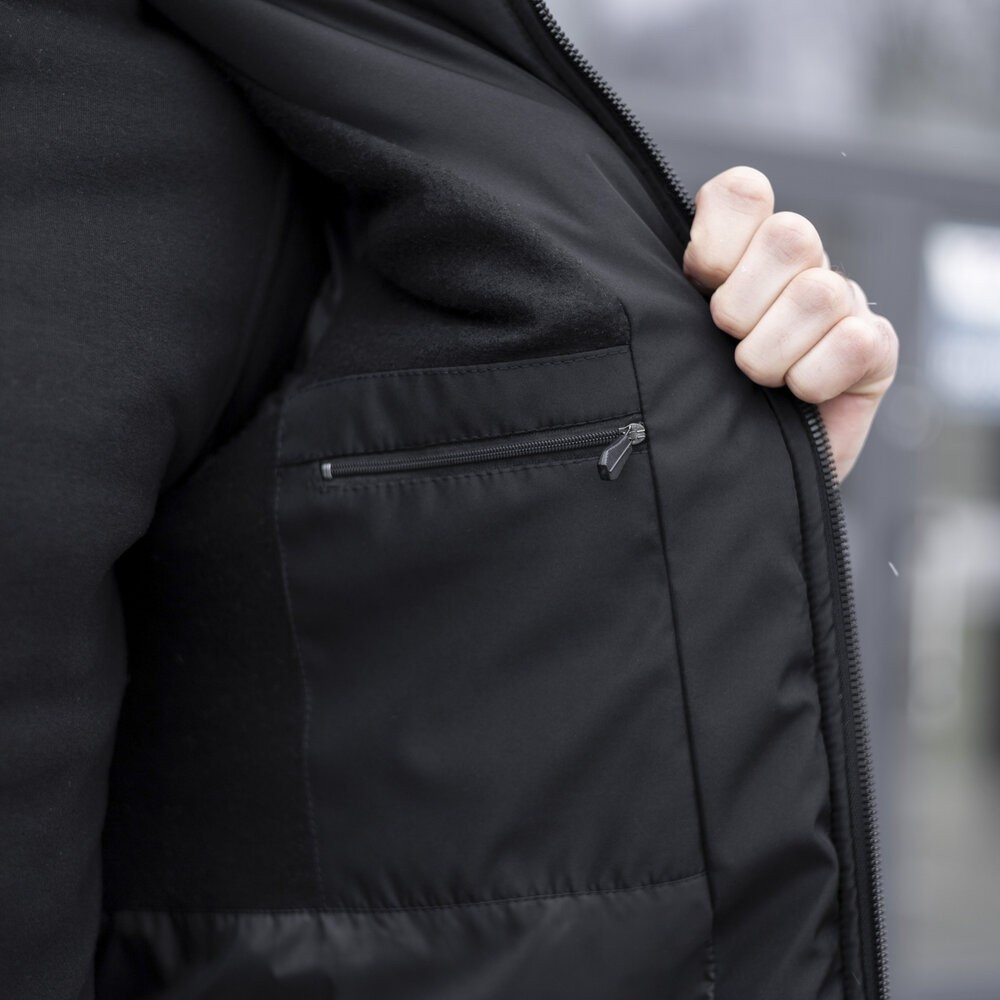 Черная мужская зимняя Куртка с капюшоном Pobedov Winter Jacket Motive ЗИМА В2