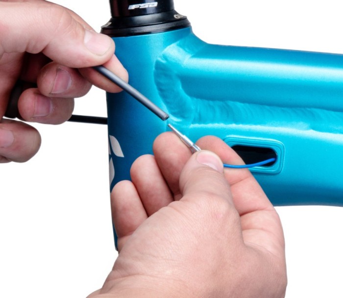 Інструмент Park Tool IR-1.3 для встановлення внутрішньої проводки троса в раму